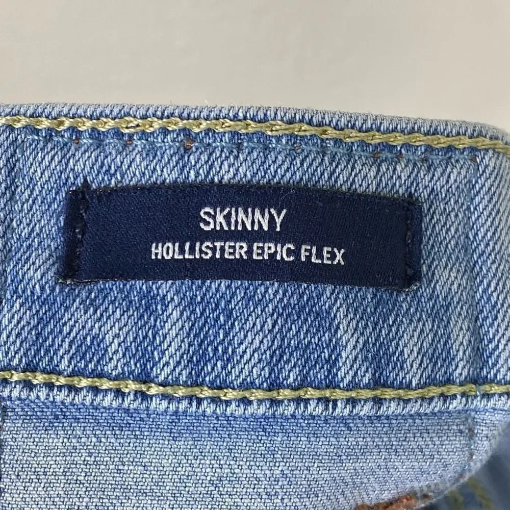 Hollister Men’s Epic Flex Light Wash Skinny Jeans 32:30